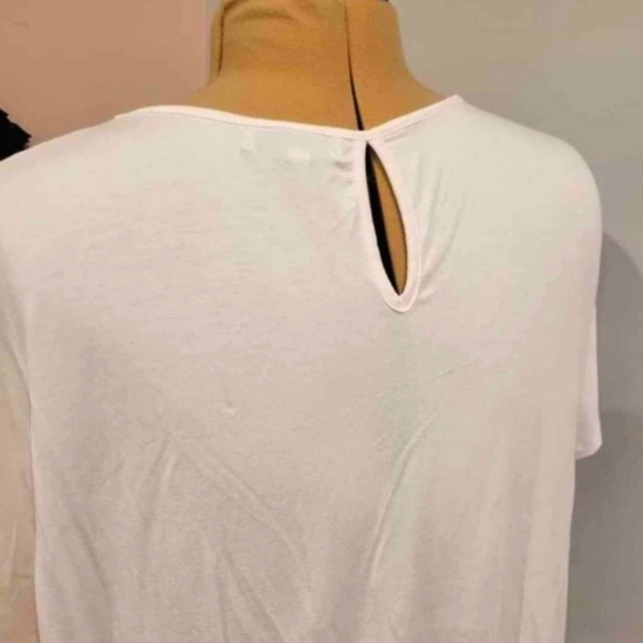 NEW 2X or 3X 'Autumn Skyes' Textured Floral Blouse - Picture 5 of 11